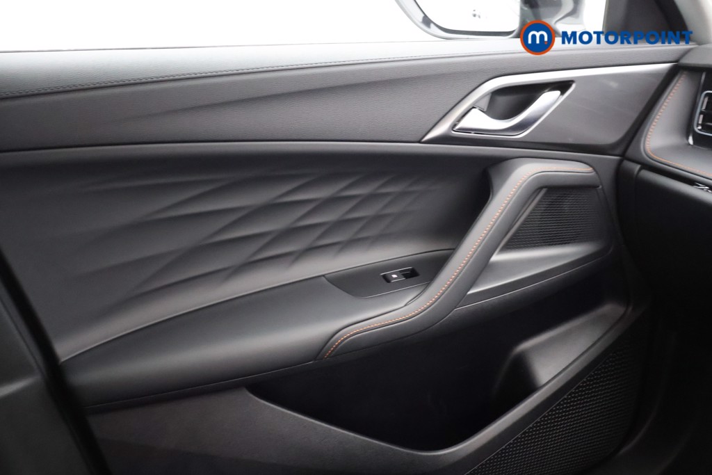 Mg Motor Uk HS Trophy Automatic Petrol SUV - Stock Number (1577870) - 8th supplementary image