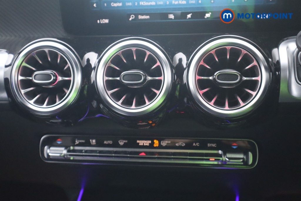 Mercedes-Benz GLB Amg Line Automatic Petrol SUV - Stock Number (1577890) - 3rd supplementary image