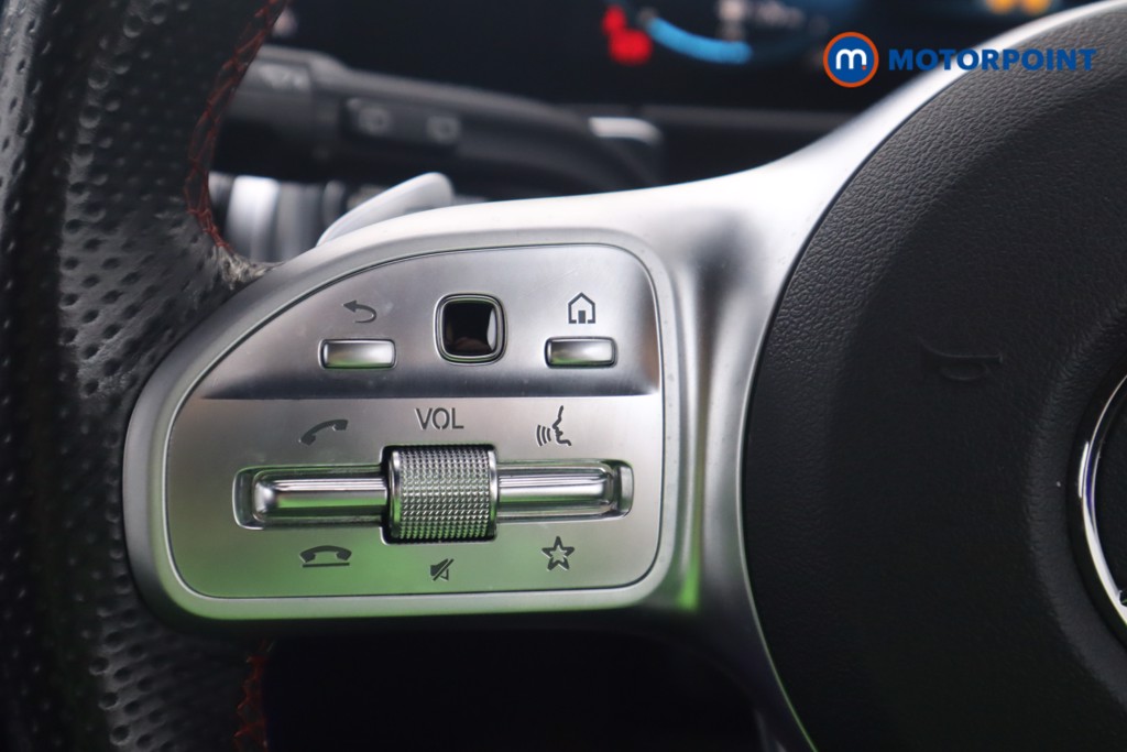 Mercedes-Benz GLB Amg Line Automatic Petrol SUV - Stock Number (1577890) - 5th supplementary image