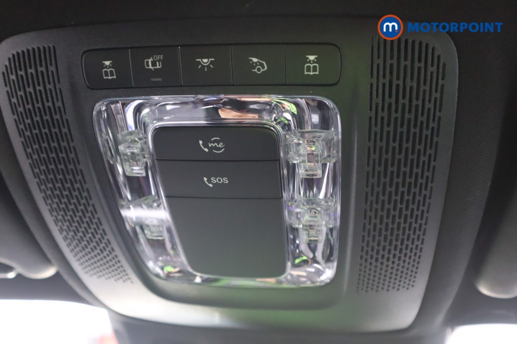 Mercedes-Benz GLB Amg Line Automatic Petrol SUV - Stock Number (1577890) - 12th supplementary image