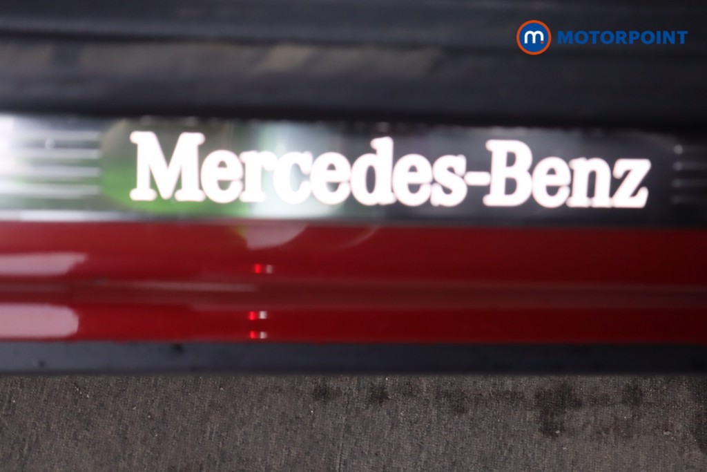Mercedes-Benz GLB Amg Line Automatic Petrol SUV - Stock Number (1577890) - 17th supplementary image