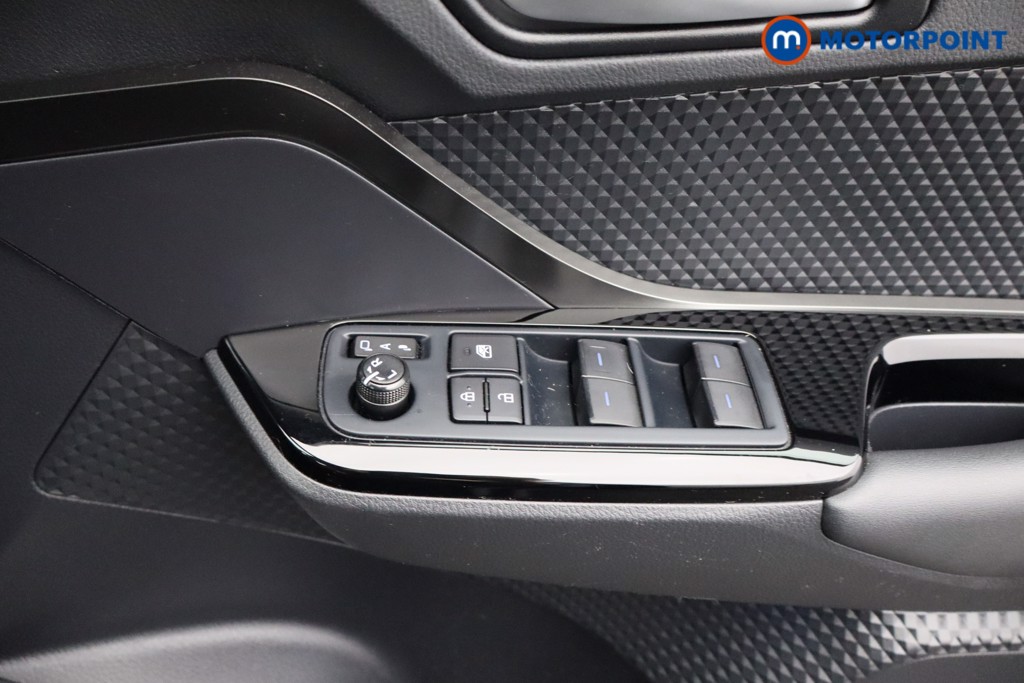 Toyota C-Hr Design Automatic Petrol-Electric Hybrid SUV - Stock Number (1577894) - 16th supplementary image