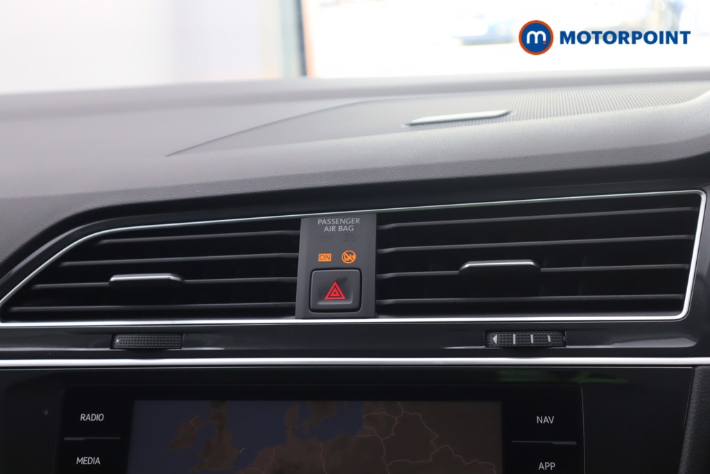 Volkswagen Tiguan Match Manual Petrol SUV - Stock Number (1577964) - 3rd supplementary image