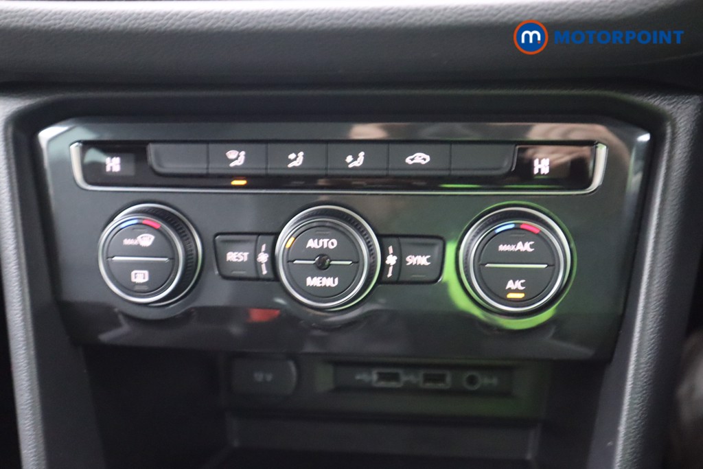 Volkswagen Tiguan Match Manual Petrol SUV - Stock Number (1577964) - 4th supplementary image