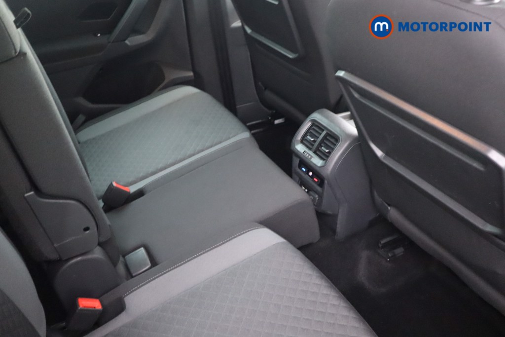 Volkswagen Tiguan Match Manual Petrol SUV - Stock Number (1577964) - 17th supplementary image