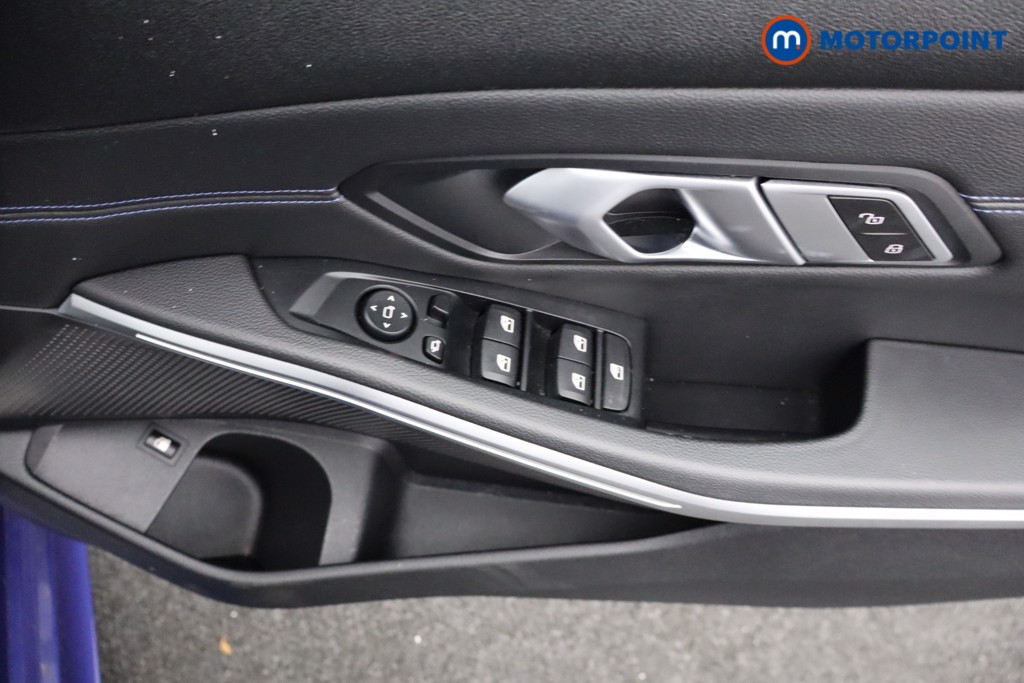 BMW 3 Series M Sport Automatic Petrol Plug-In Hybrid Saloon - Stock Number (1578014) - 19th supplementary image