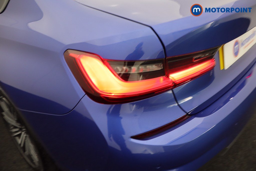 BMW 3 Series M Sport Automatic Petrol Plug-In Hybrid Saloon - Stock Number (1578014) - 28th supplementary image