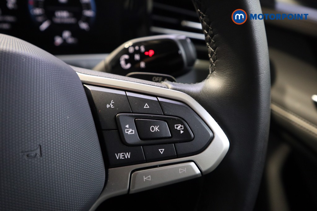 Volkswagen Passat Life Automatic Petrol Plug-In Hybrid Estate - Stock Number (1578145) - 4th supplementary image