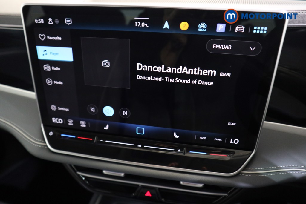 Volkswagen Passat Life Automatic Petrol Plug-In Hybrid Estate - Stock Number (1578145) - 6th supplementary image