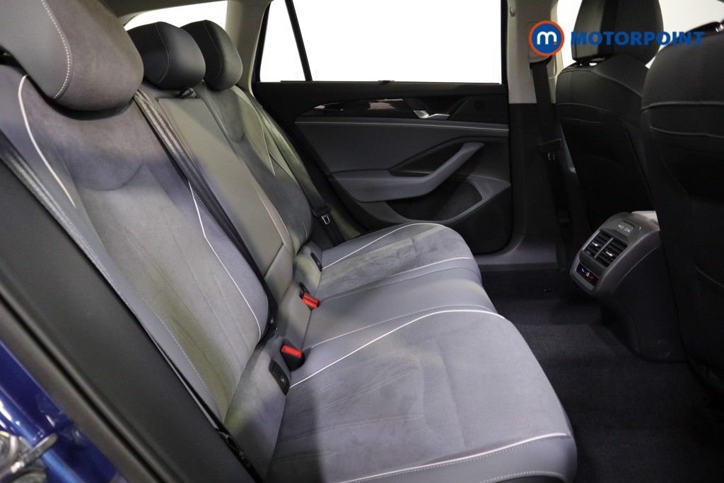 Volkswagen Passat Life Automatic Petrol Plug-In Hybrid Estate - Stock Number (1578145) - 14th supplementary image