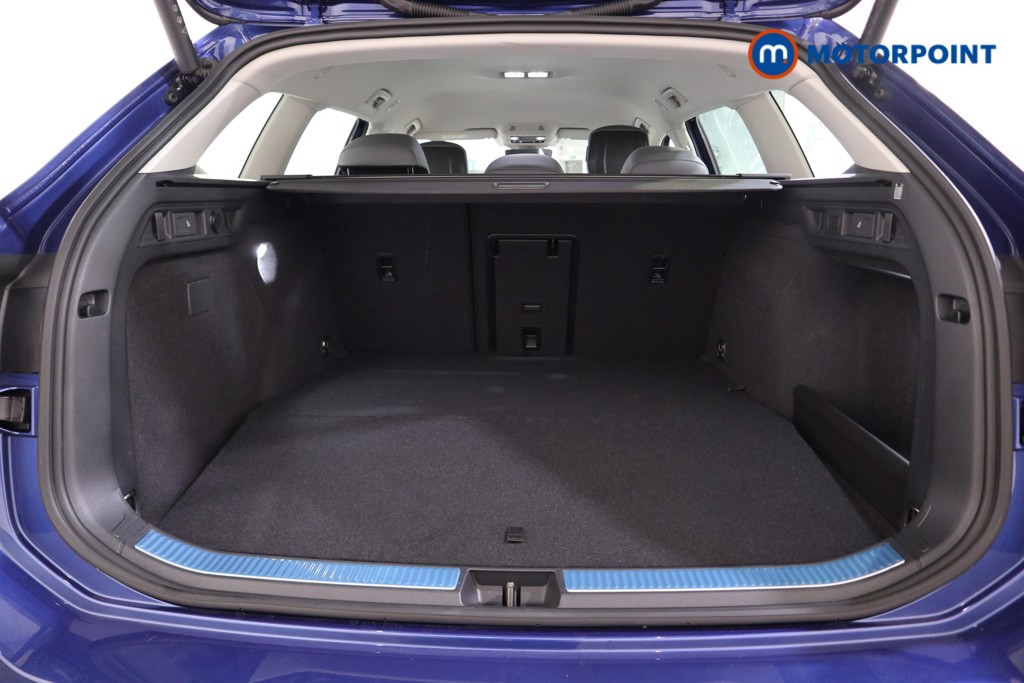 Volkswagen Passat Life Automatic Petrol Plug-In Hybrid Estate - Stock Number (1578145) - 15th supplementary image
