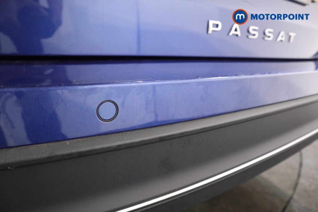 Volkswagen Passat Life Automatic Petrol Plug-In Hybrid Estate - Stock Number (1578145) - 21st supplementary image