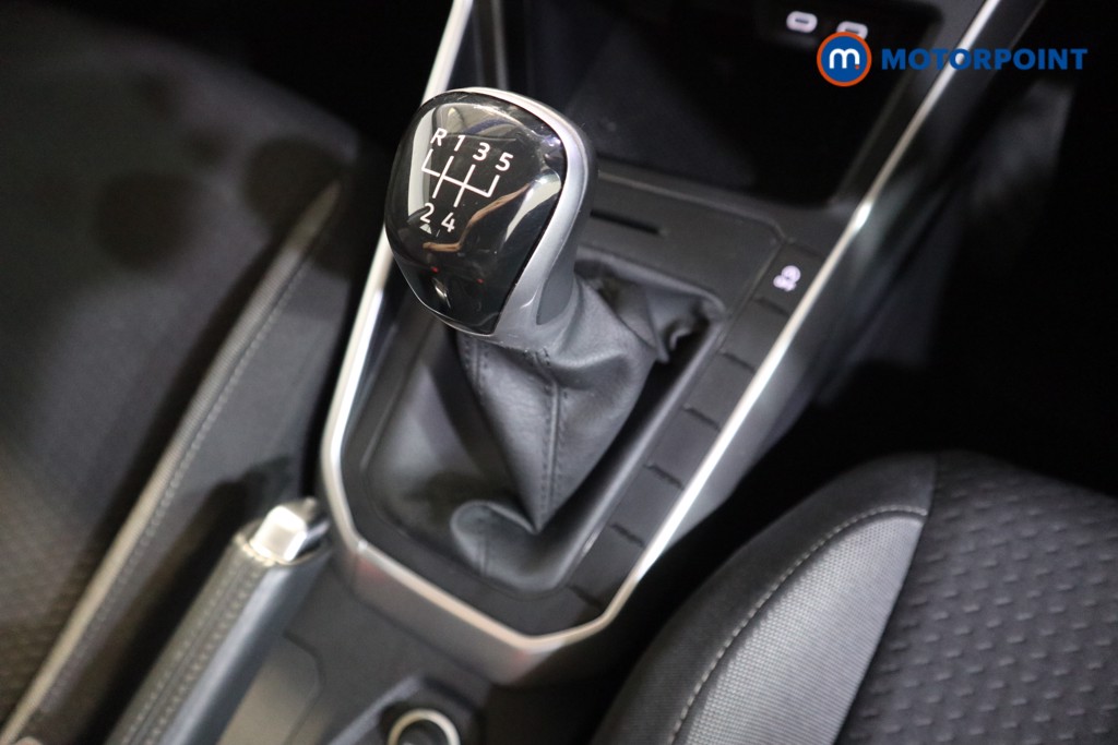 Volkswagen Polo Life Manual Petrol Hatchback - Stock Number (1578166) - 8th supplementary image