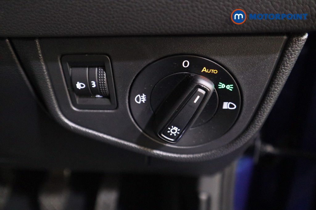 Volkswagen Polo Life Manual Petrol Hatchback - Stock Number (1578166) - 9th supplementary image