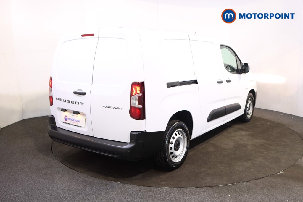 Peugeot Partner Professional Manual Diesel Panel Van - Stock Number (1578196) - Drivers side rear corner