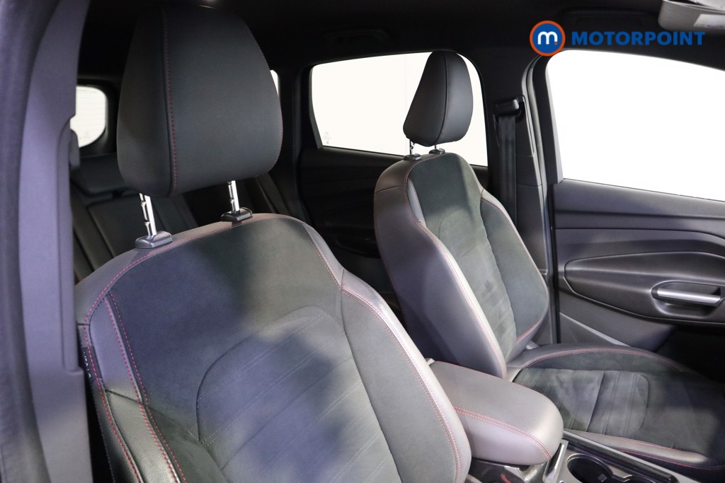 Ford Kuga St-Line Manual Petrol SUV - Stock Number (1578217) - 9th supplementary image