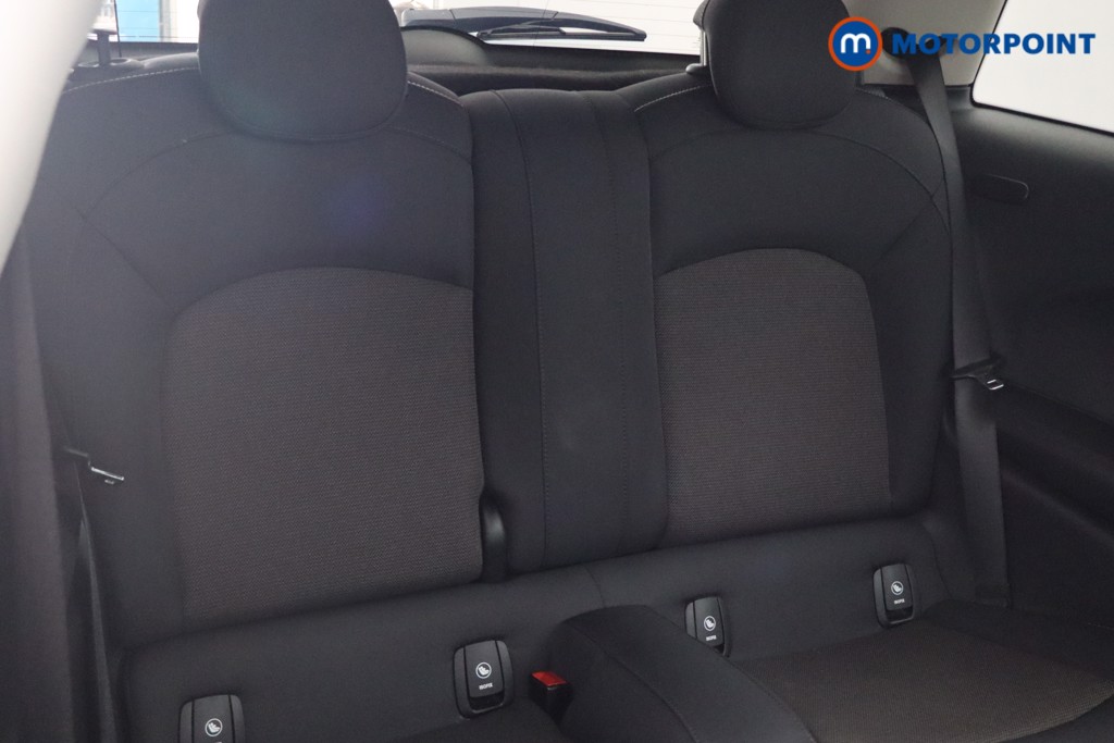 Mini Hatchback Cooper Classic Manual Petrol Hatchback - Stock Number (1578236) - 15th supplementary image