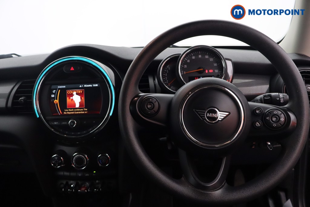 Mini Hatchback Cooper Classic Manual Petrol Hatchback - Stock Number (1578236) - 1st supplementary image