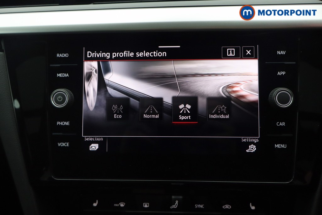 Volkswagen Arteon R-Line Automatic Petrol Estate - Stock Number (1578255) - 25th supplementary image