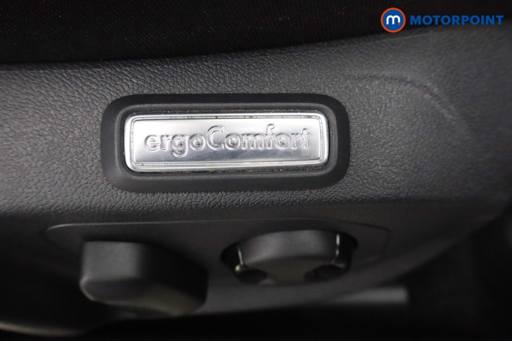 Volkswagen Arteon R-Line Automatic Petrol Estate - Stock Number (1578255) - 29th supplementary image