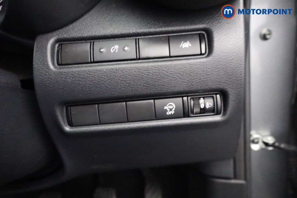 Nissan Juke Visia Manual Petrol SUV - Stock Number (1578282) - 10th supplementary image