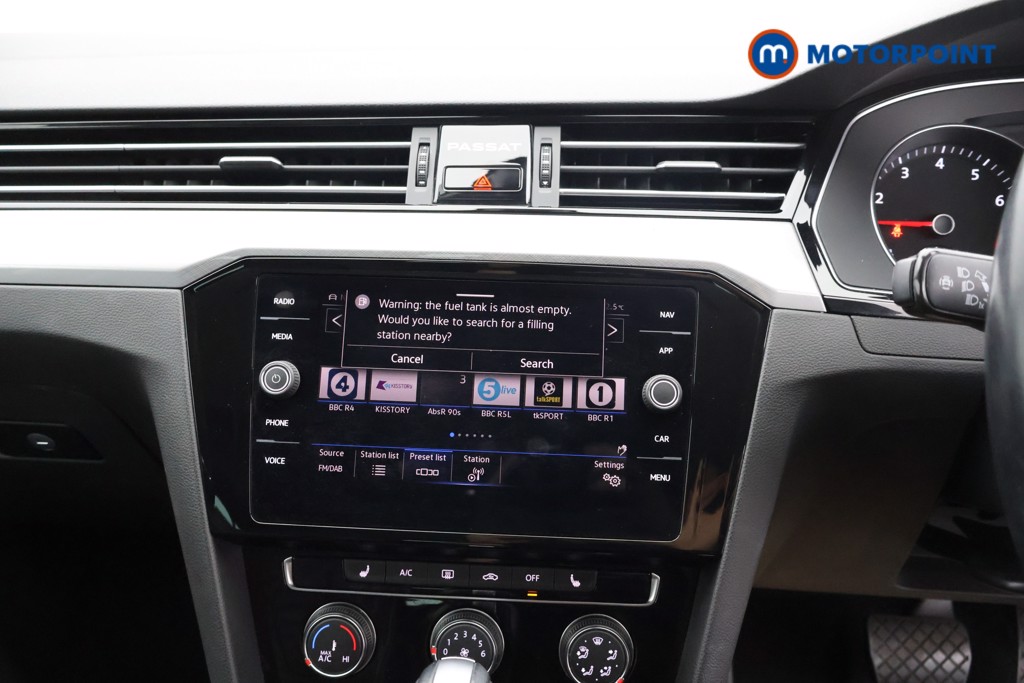 Volkswagen Passat SEL Automatic Petrol Estate - Stock Number (1578302) - 5th supplementary image