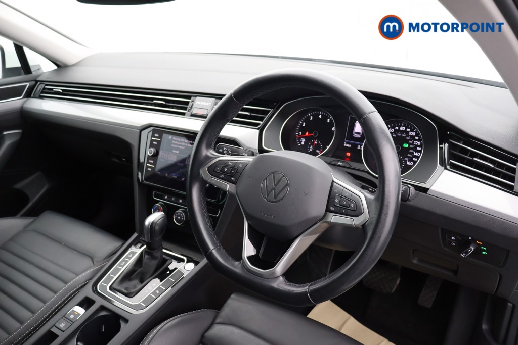 Volkswagen Passat SEL Automatic Petrol Estate - Stock Number (1578302) - 9th supplementary image