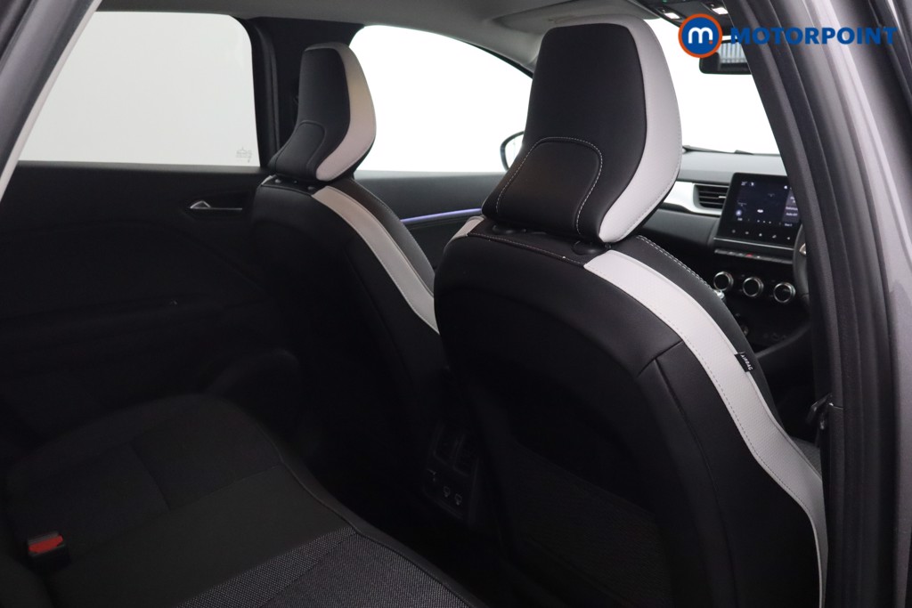 Renault Captur Techno Manual Petrol SUV - Stock Number (1578316) - 15th supplementary image