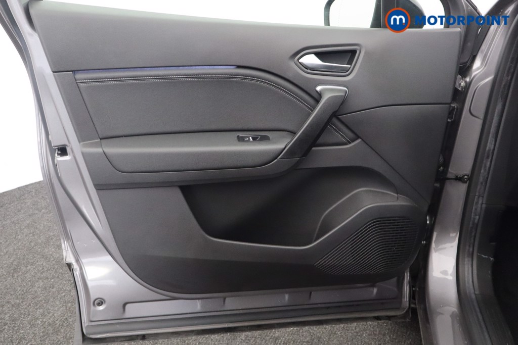 Renault Captur Techno Manual Petrol SUV - Stock Number (1578316) - 20th supplementary image