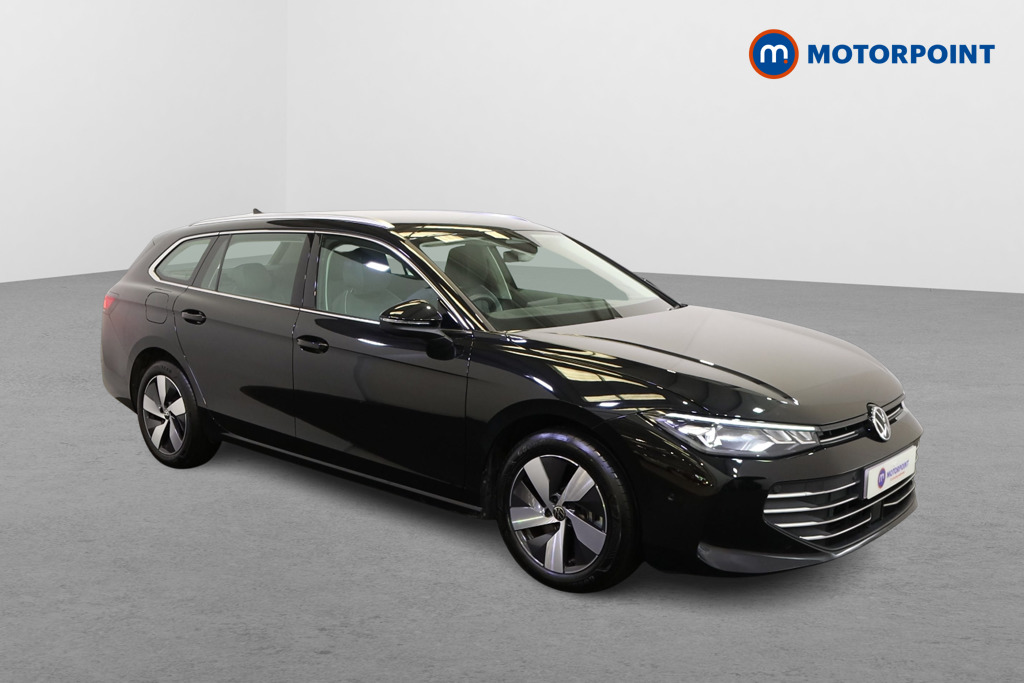 Volkswagen Passat Life Automatic Petrol Plug-In Hybrid Estate - Stock Number (1578390) - Drivers side front corner