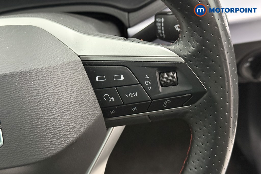 Seat Arona Fr Edition Manual Petrol SUV - Stock Number (1578634) - 4th supplementary image