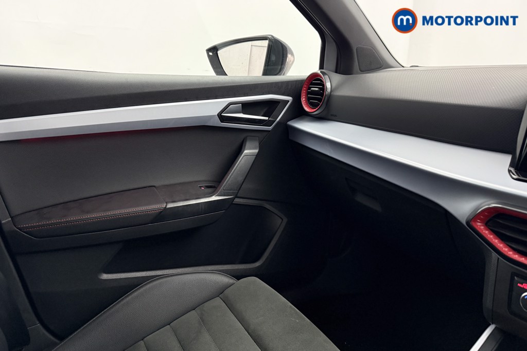 Seat Arona Fr Edition Manual Petrol SUV - Stock Number (1578634) - 15th supplementary image