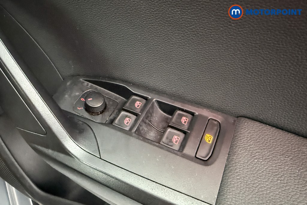 Seat Arona Fr Edition Manual Petrol SUV - Stock Number (1578634) - 18th supplementary image