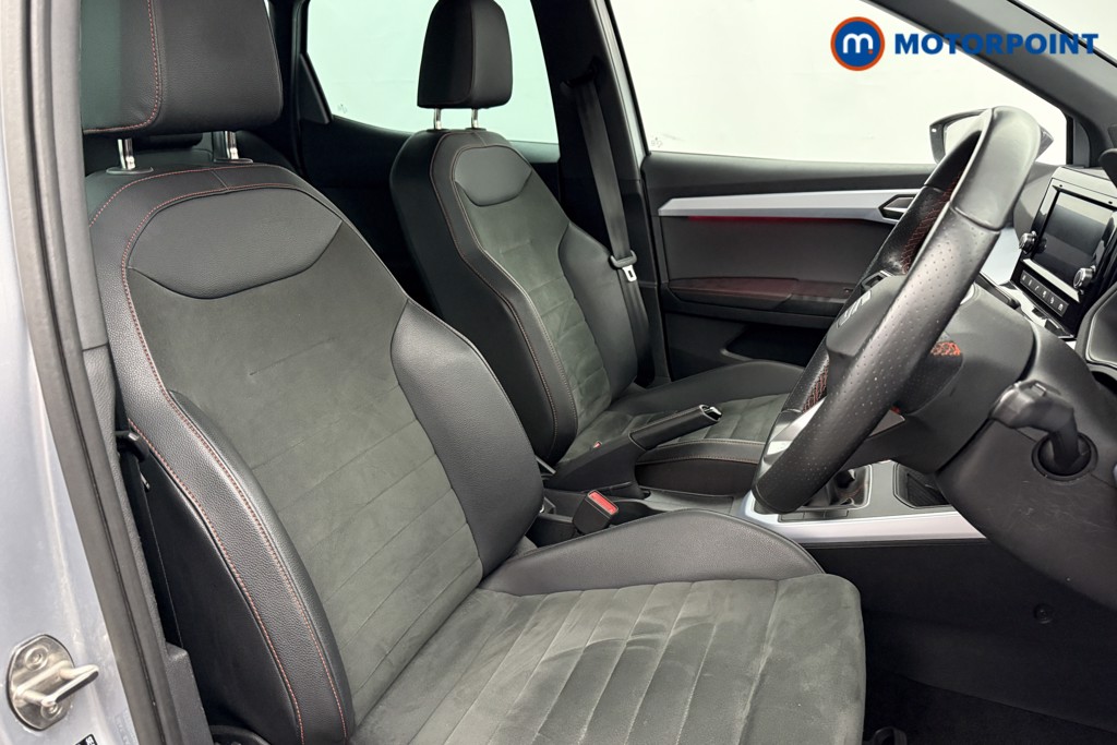 Seat Arona Fr Edition Manual Petrol SUV - Stock Number (1578634) - 19th supplementary image