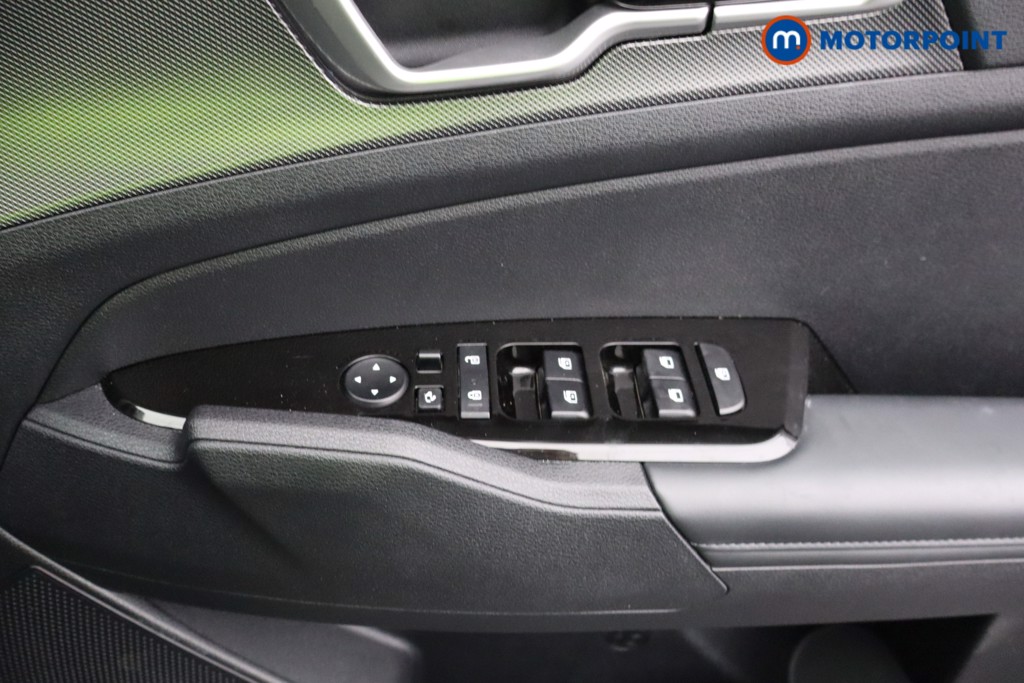 KIA Sportage 3 Automatic Petrol-Electric Hybrid SUV - Stock Number (1578769) - 18th supplementary image