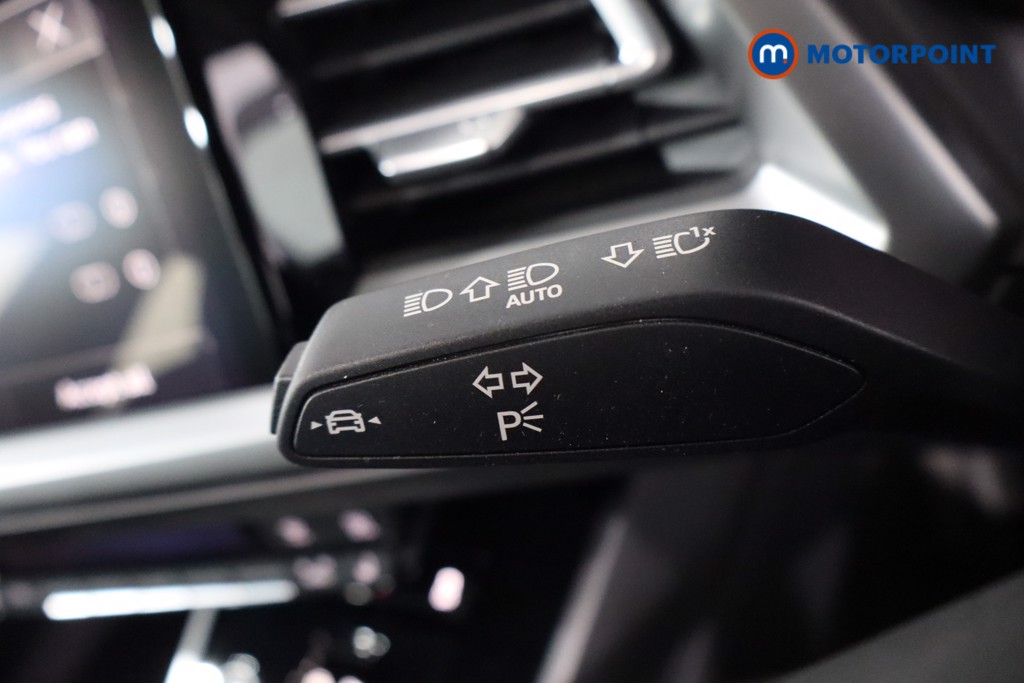 Audi Q4 Sport Automatic Electric SUV - Stock Number (1579009) - 17th supplementary image