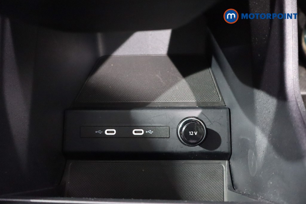 Audi Q4 Sport Automatic Electric SUV - Stock Number (1579009) - 24th supplementary image
