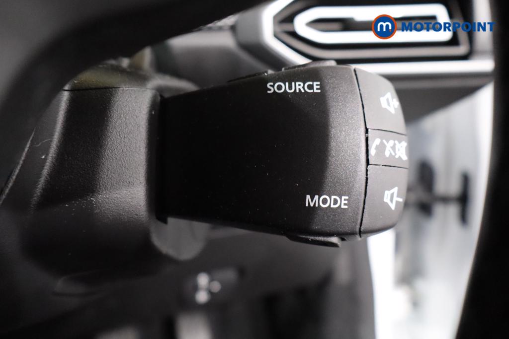 Dacia Sandero Expression Manual Petrol Hatchback - Stock Number (1579046) - 14th supplementary image