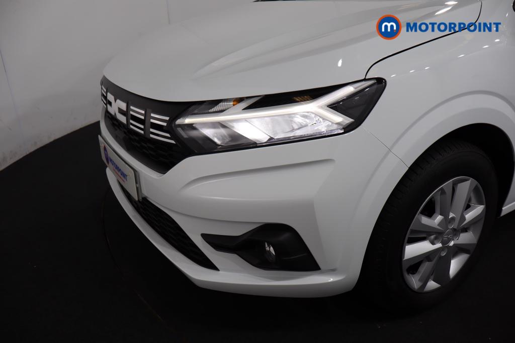 Dacia Sandero Expression Manual Petrol Hatchback - Stock Number (1579046) - 26th supplementary image