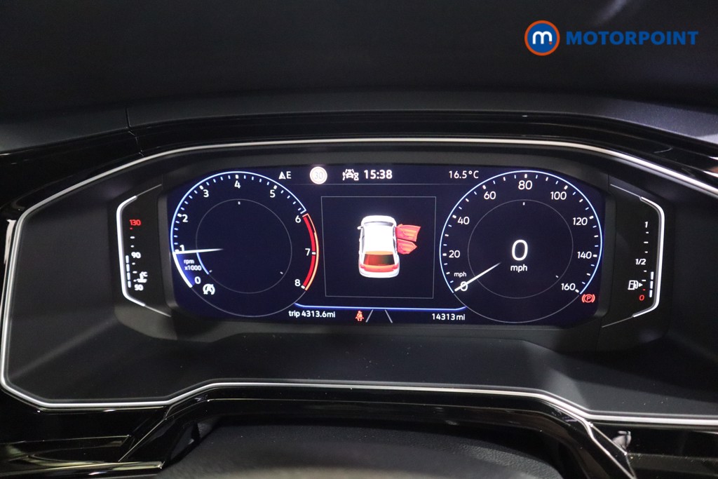 Volkswagen Polo R-Line Manual Petrol Hatchback - Stock Number (1579228) - 4th supplementary image