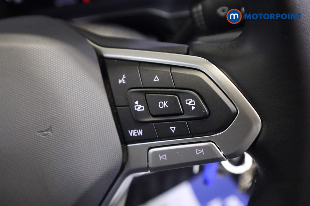 Volkswagen Polo R-Line Manual Petrol Hatchback - Stock Number (1579228) - 9th supplementary image