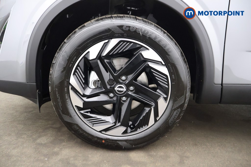 Nissan Qashqai N-Connecta Automatic Petrol SUV - Stock Number (1579599) - 18th supplementary image