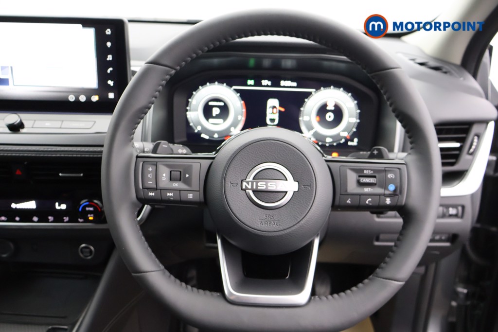 Nissan Qashqai N-Connecta Automatic Petrol SUV - Stock Number (1579599) - 1st supplementary image