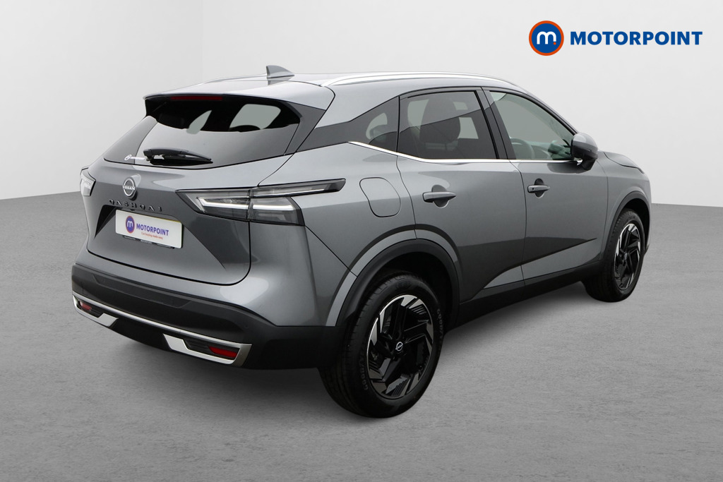 Nissan Qashqai N-Connecta Automatic Petrol SUV - Stock Number (1579599) - Drivers side rear corner