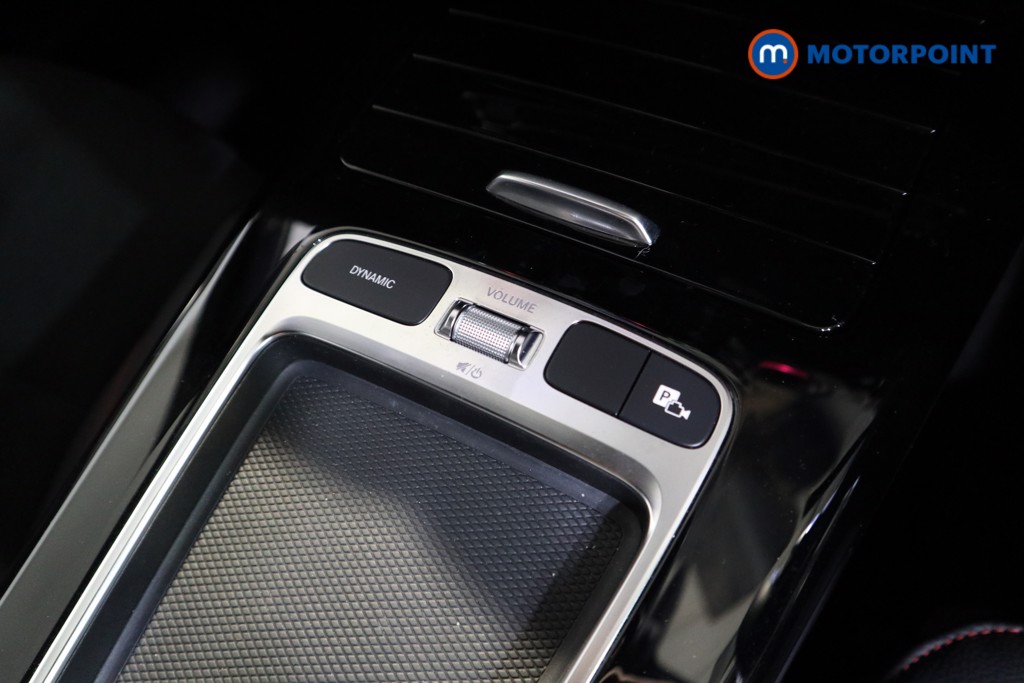 Mercedes-Benz A Class Amg Line Automatic Petrol Saloon - Stock Number (1556149) - 8th supplementary image