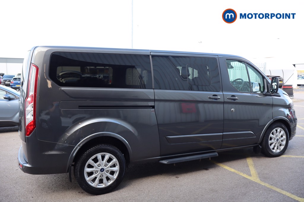 Ford Tourneo Custom Titanium Automatic Diesel Standard Roof Minibus - Stock Number (1561039) - 2nd supplementary image