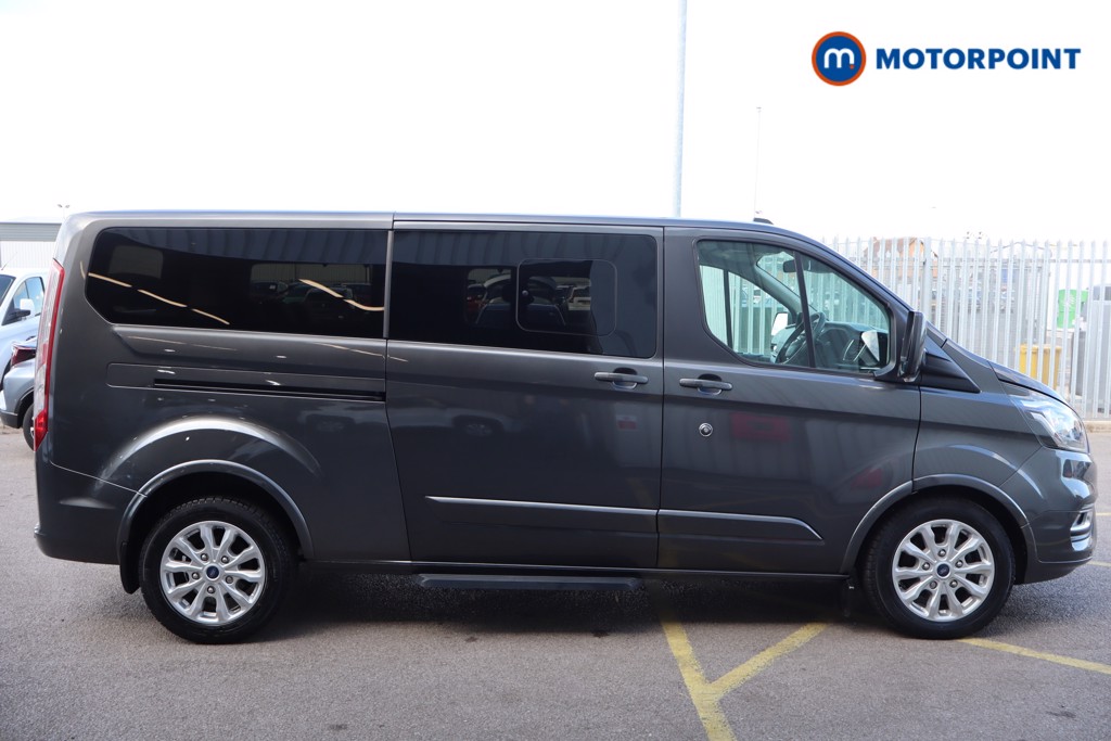 Ford Tourneo Custom Titanium Automatic Diesel Standard Roof Minibus - Stock Number (1561039) - 3rd supplementary image