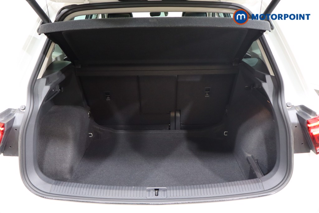 Volkswagen Tiguan Elegance Automatic Petrol SUV - Stock Number (1561957) - 26th supplementary image