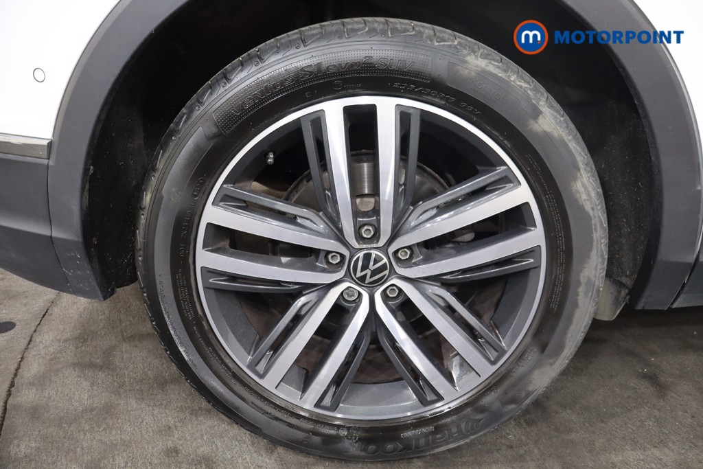 Volkswagen Tiguan Elegance Automatic Petrol SUV - Stock Number (1561957) - 29th supplementary image