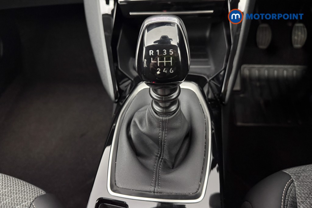 Peugeot 208 Allure Manual Petrol Hatchback - Stock Number (1564159) - 6th supplementary image